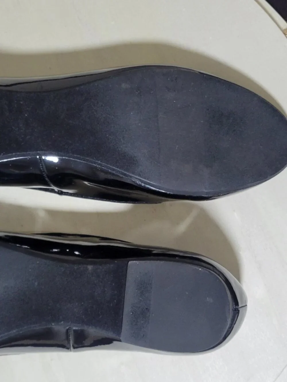 LC - Lauren Conrad Black Faux Patent Leather Loafers [Item # SF02]